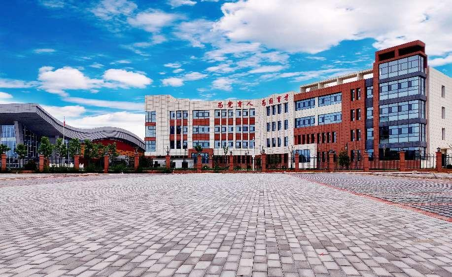 鄂尔多斯市乌审旗：全力打造“精致精美、宜居宜业”的品质城市相关图片